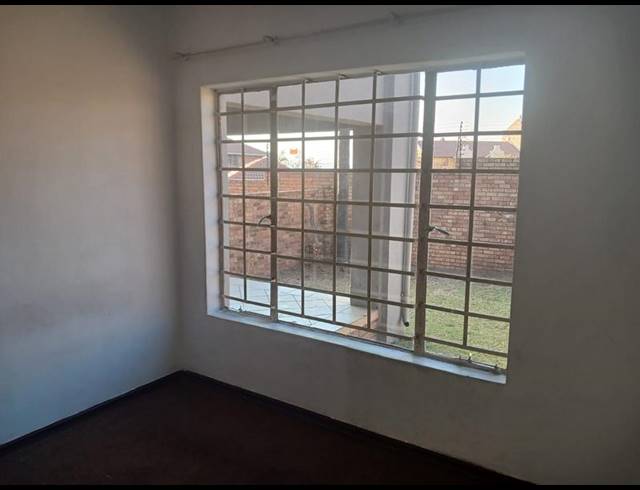 2 BEDROOM APARTMENT FOR SALE IN CELTISDAL